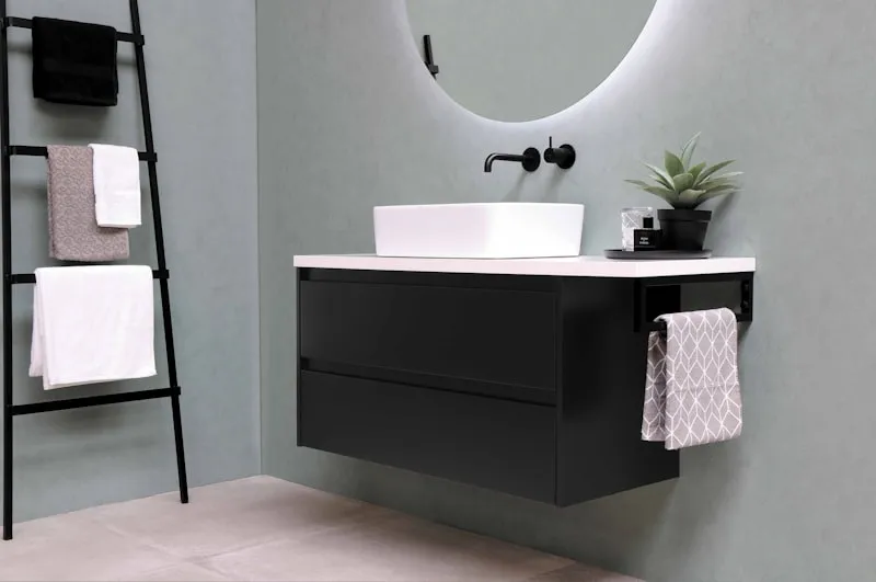 Bathroom cleaning service in Milton Keynes — sparkling modern bathroom